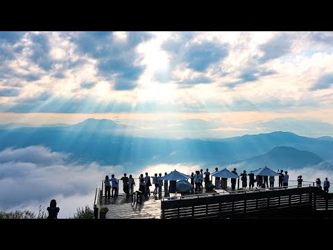 Видео: Откройте для себя глэмпинг на фоне небес в Японии | Горный курорт Ryuoo