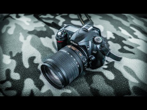 Видео: NIKON D50: ну всё не как у CANON! Обзор, примеры фото и сравнение с EOS 5D.