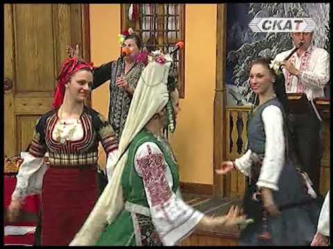 Видео: Динка Русева - “Заспала е малка мома“