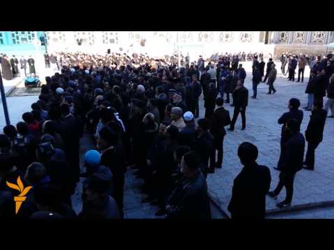 Видео: Ҷасади Сӯҳроб Қосимов ба Данғара интиқол ёфт.