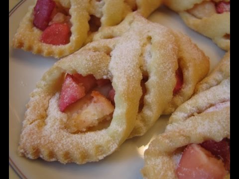 Видео: Яблочные мини плетенки