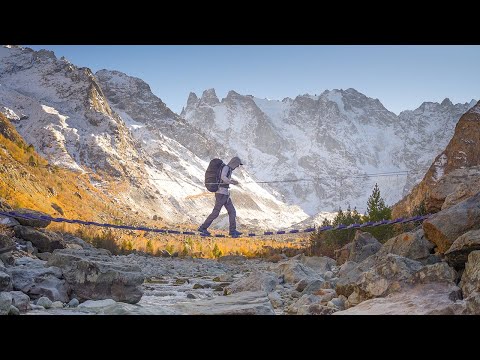 Видео: ЗОЛОТАЯ ОСЕНЬ НА КАВКАЗЕ | УЩЕЛЬЕ АДЫЛ-СУ, ШХЕЛЬДА | БЕЗ СЛОВ | Solo Hiking 3 days in the Caucasus