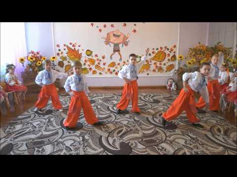 Видео: танок хлопчиків  "Козацький" д/с №446 м. Харкова