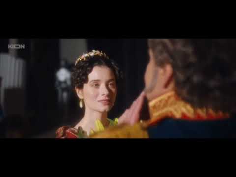 Видео: Падает снег