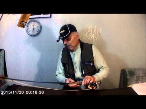 Видео: Навесной зажим - помощь при замене мушек, поводков и подлесков.