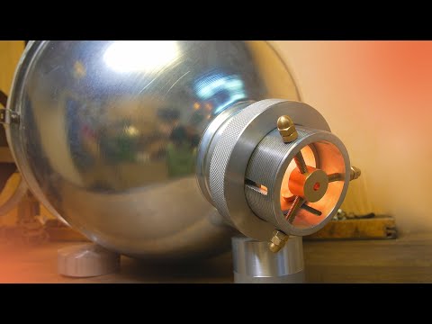 Видео: Очень горячий фонарик. Сделал механизм точной фокусировки мега луча.