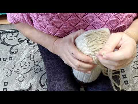 Видео: Как заштопать носки шерстяные, красиво и аккуратно.
