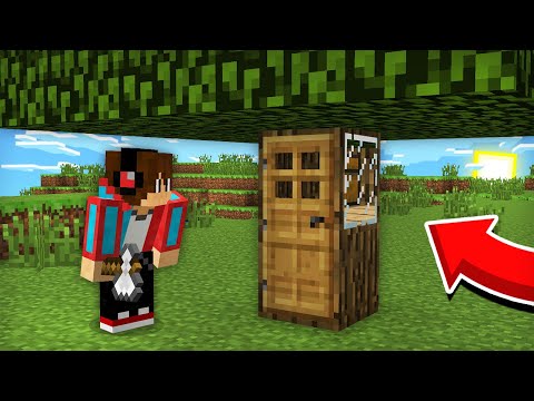 Видео: КТО ЖИВЁТ ПОД ЭТИМ ДЕРЕВОМ В МАЙНКРАФТ | Компот Minecraft