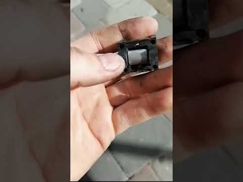 Видео: Ремонт ограничителя двери Mercedes w220 + снятие обшивки двери