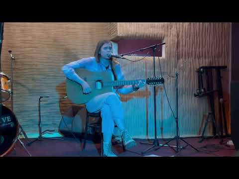 Видео: Полина Баранкова 7.7. "Придёт вода" (Янка Дягилева)