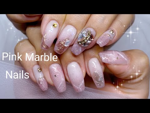 Видео: sub) Розовый фантастический мраморный ногтей 🩷🩶 Как рисовать нюансы 💅 маникюр / селфи