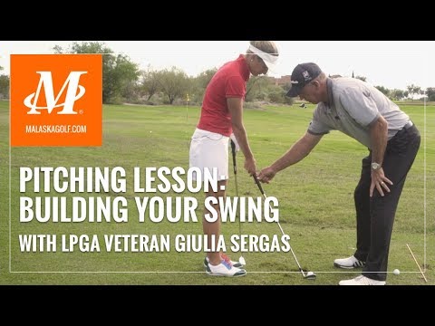 Видео: Malaska Golf // Урок по питчингу: оттачивание навыков гольфа с профессионалом LPGA Джулией Сергас