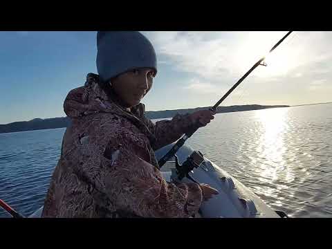 Видео: Случай в море.. Рыбалка в октябре.