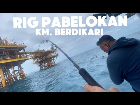 Видео: КОГДА РЫБА СХОДИТ С УМА НА РЫБАЛКЕ НА УСТАНОВКЕ ПАБЕЛОКАН | КМ. БЕРДИКАРИ | КАПИТАН ВАНДИ | через...