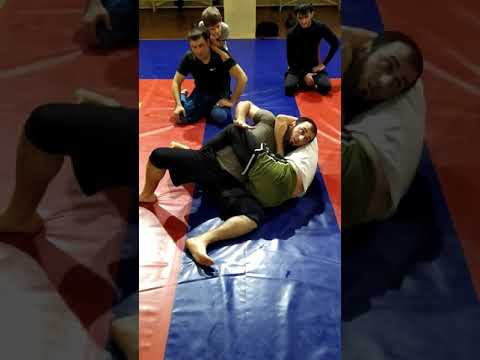 Видео: Выход из гильотины