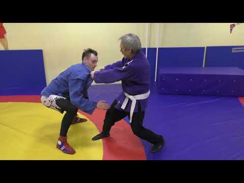 Видео: От  Валерия Антонова вариант отработки спины с колен.