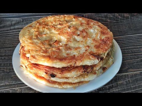 Видео: САМЫЕ ЛЕНИВЫЕ Луковые Лепешки ЗА 10 МИНУТ👍 на сковороде!готовьте сразу 2 порции!ЭТО БЕЗУМНО ВКУСНО!