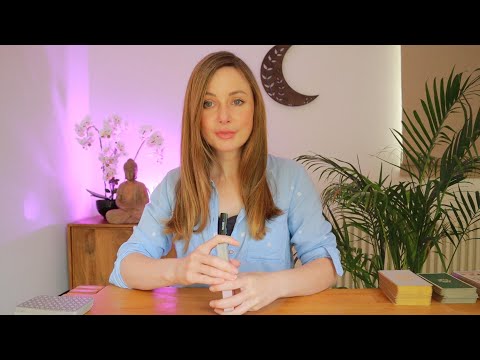 Видео: 💕ТЯЖЕЛЫЕ СЕРДЦА В РАЗЛУКЕ… ОНИ ЧУВСТВУЮТ, ЧТО ТЫ УЛЕТАЕШЬ! ✨/ люблю Таро