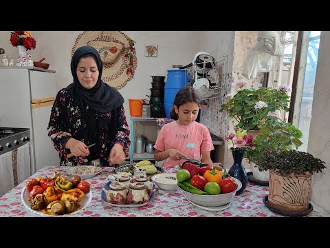 Видео: Деревенская жизнь в горах Ирана, вдали от цивилизации | Готовим деревенскую долму