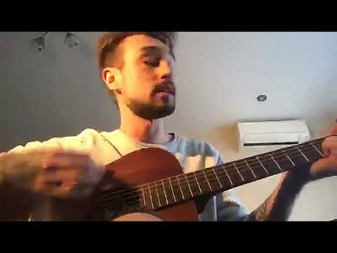 Видео: SNAILKICK ИГРАЕТ НА ГИТАРЕ.