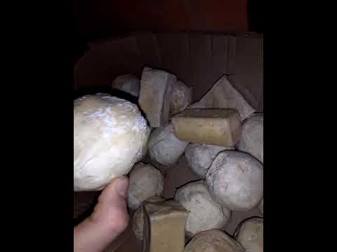 Видео: Мыло холодным способом из смальца. Результат. / Или Ещё один способ отдыха).