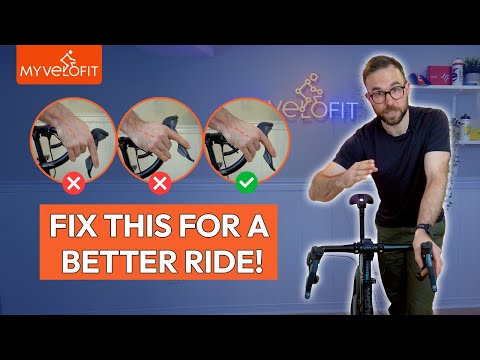 Видео: Болят руки во время езды на велосипеде? Как это исправить