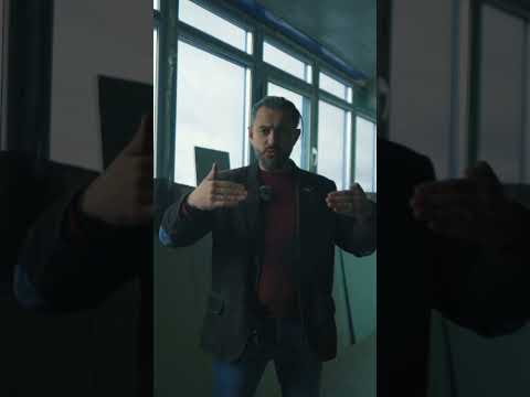 Видео: Батареи - главный источник тепла! Тёплый пол - второстепенный! #стройка #окна #ПластиК #ПластиковыйА