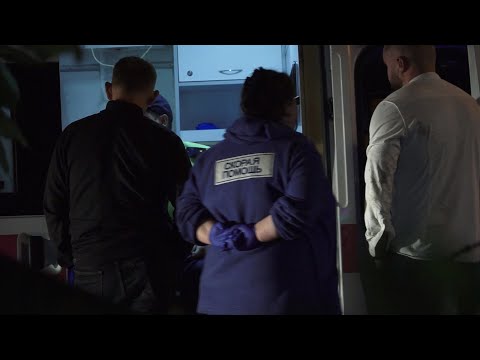 Видео: Срочно! Ночное ДТП в Хабаровске с пострадавшим на Карла Маркса | Прямой Эфир