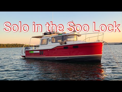 Видео: 1500-мильный поход по Великим озёрам на буксире Ranger. День 4. Одиночный заход на судно Soo Lock...