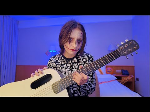 Видео: Стррррашный стрим из гостиницы 🍂