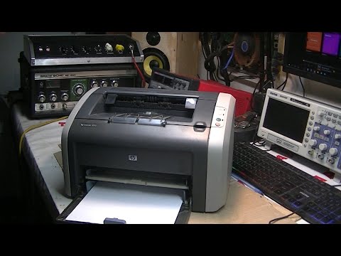 Видео: Разбираюсь с принтером HP 1010. Жует бумагу / забирает несколько листов.