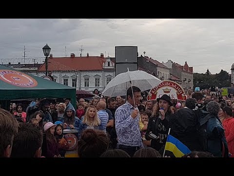 Видео: Караоке на майдане в Ужгороде 17  09 2017