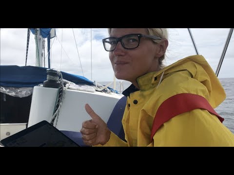 Видео: ТРОПИЧЕСКИЙ ШТОРМ КАРЕН накрыл нас около о.Бекия. Ушли на о.Юнион. УРАГАН ИДЁТ НА НАС! 4K