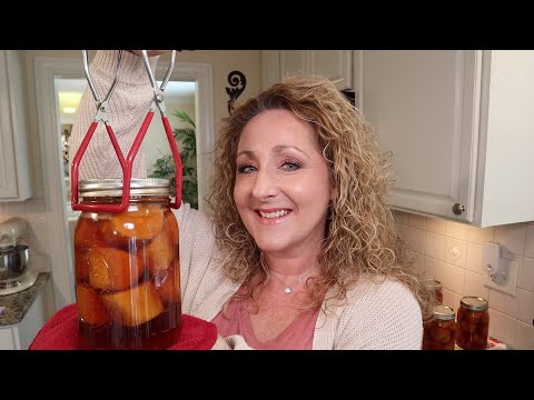 Видео: Как консервировать сладкий картофель в сиропе из коричневого сахара и корицы ~ Консервирование по...