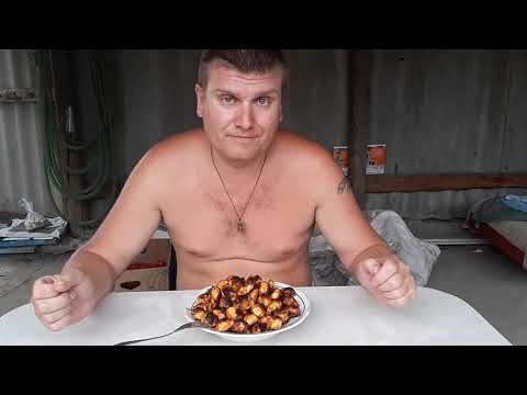 Видео: Пельмени на углях в мангале Стоит ли жарить