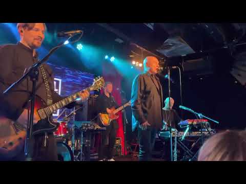 Видео: 16 тонн, Москва, 18.12.22, Моральный кодекс, В ожидании чуда (фрагмент)