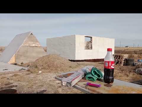 Видео: Бюджетный домик штукатурка