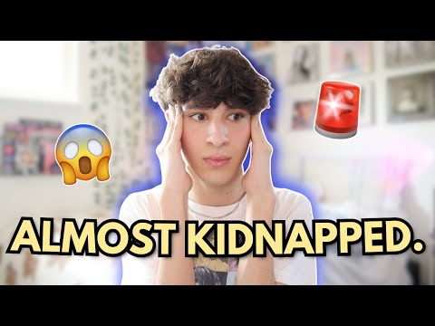 Видео: День, когда я чуть не встретила Тейлор Свифт… и меня чуть не похитили | Storytime