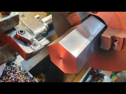 Видео: Как выточить длинный шестигранник.
