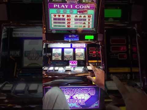 Видео: Вставьте 300 долларов в автомат стоимостью 100 долларов, и вот что произошло!