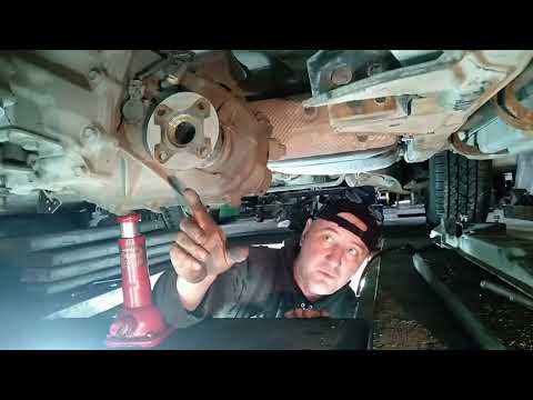 Видео: Демонтаж мотора v9x с патфайндера.