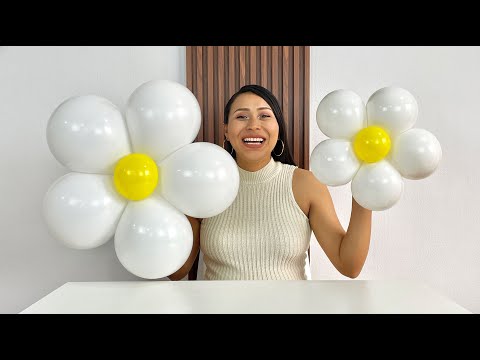 Видео: Как сделать цветы из воздушных шаров - Цветы-ромашки - 🌼 Цветок из воздушных шаров 🌼