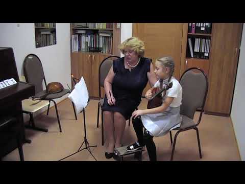 Видео: Попова Ирина Алексеевна. Формирование навыков чтения с листа на уроках специальности в 1 классе