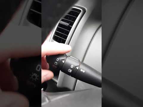 Видео: Приборная панель торпеда опель виваро рено трафик отличия комплектации opel vivaro trafic 2007-2010