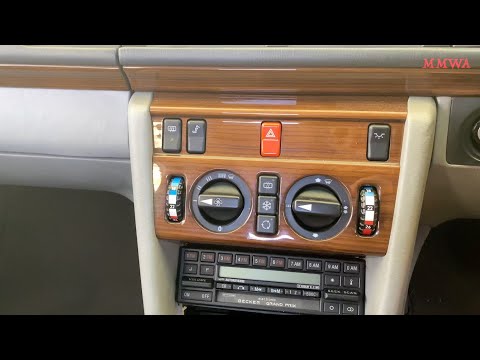 Видео: Снятие приборной панели W124, часть 2 — снятие центральной консоли