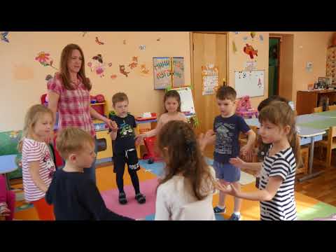 Видео: Подвижная игра "Карусель ладошек"
