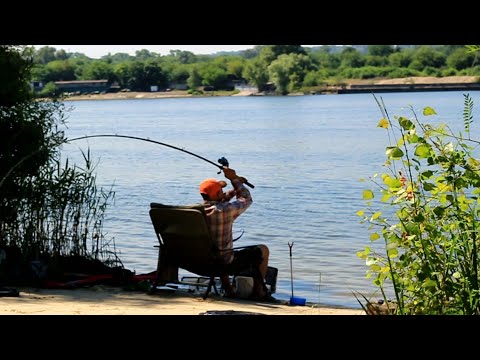 Видео: Днепр не Донец,фидерные поиски белой рыбы на сильном течении.