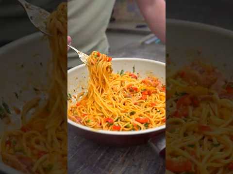 Видео: За 10 минут! Паста с куриными крылышками по-испански