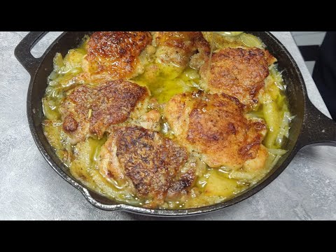 Видео: Карамельная курочка с яблоками в духовке.