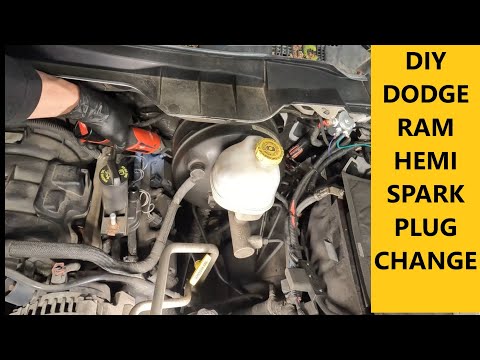 Видео: КАК ЗАМЕНИТЬ СВЕЧИ ЗАЖИГАНИЯ НА ДВИГАТЕЛЕ HEMI 5,7 Л - DODGE/RAM/MOPAR